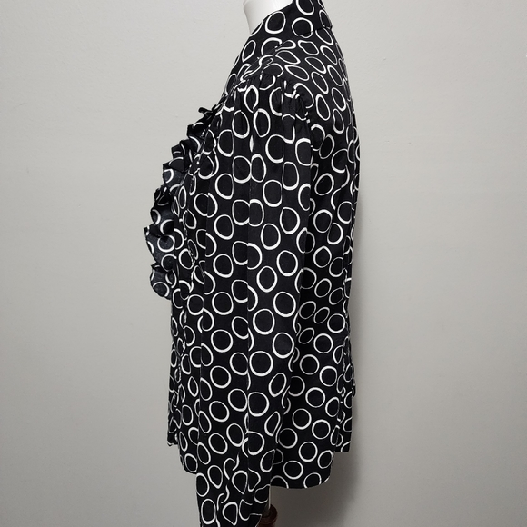 Anthropologie Hester & Orchard Black white ruffle button down size large - Picture 4 of 8